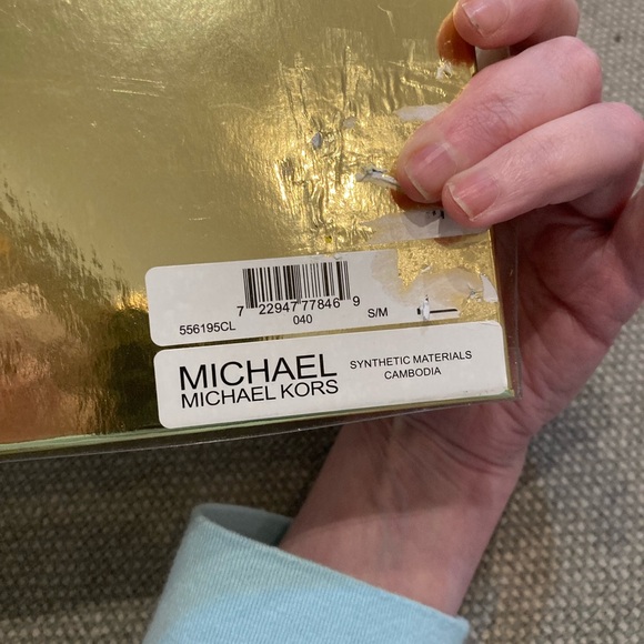 🔸NWT🔸Michael Kors Adjustable Waist belt Bag- silver/grey size S/M - Picture 4 of 15